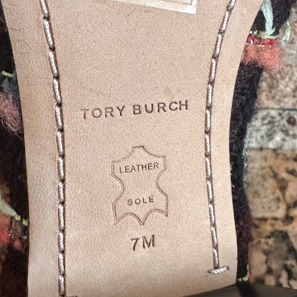TORY BURCH Georgia Block Heel Pump - Picture 11 of 11